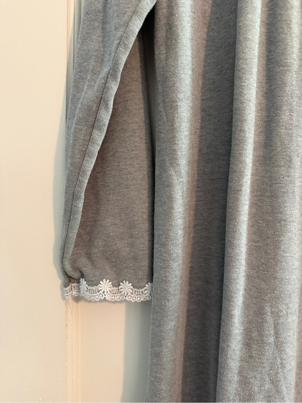 Eileen West Gray Dream Sweater Knit Lace Trim Long Ballet Nightgown Small - Picture 8 of 11